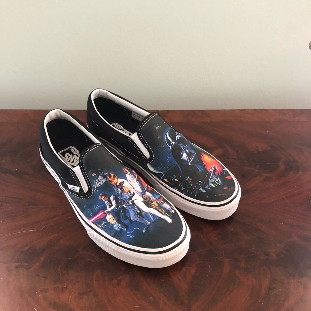 Star Wars Vans RARE Size 9.5M / 11W